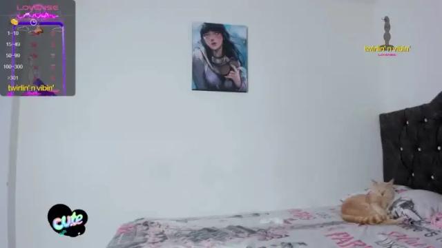 Image 2 of valeryrios_ Stream on Chaturbate on 20 months ago