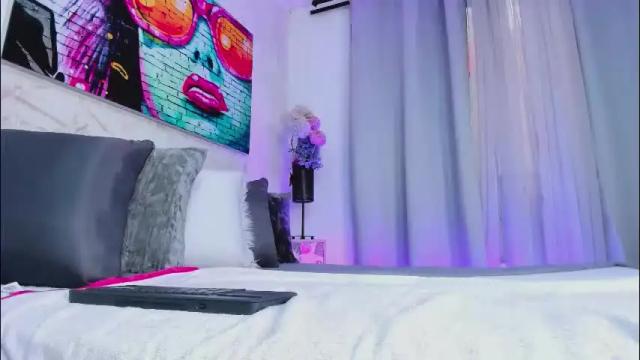 Image 3 of valeryrivas_ Stream on Chaturbate on 15 days ago