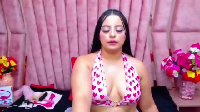 Image 2 of valerysexx_ Stream on Chaturbate on 15 months ago