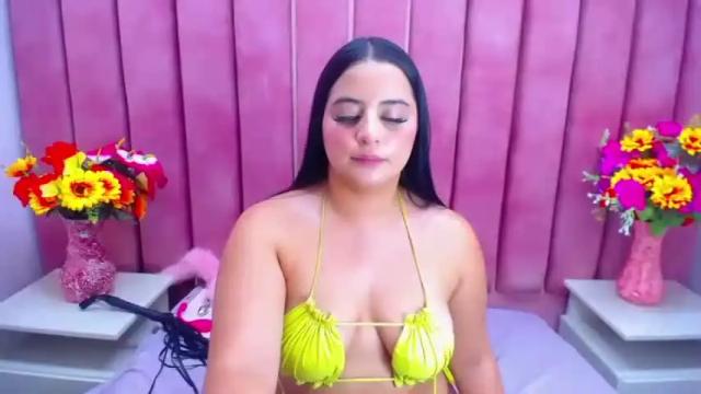 Image 6 of valerysexx_ Stream on Chaturbate on 14 months ago