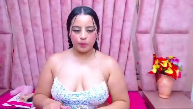 Image 10 of valerysexx_ Stream on Chaturbate on 14 months ago