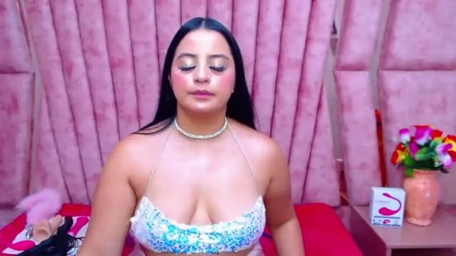 Image 6 of valerysexx_ Stream on Chaturbate on 13 months ago