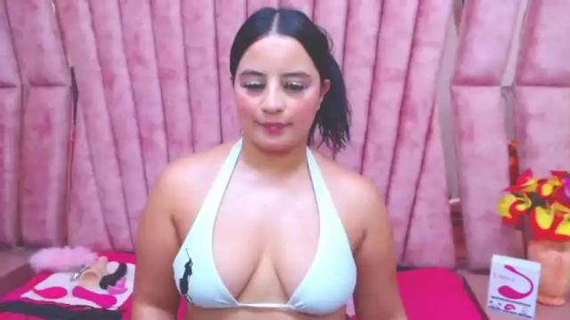 Image 10 of valerysexx_ Stream on Chaturbate on 13 months ago