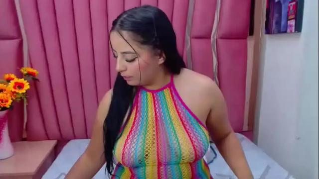 Image 6 of valerysexx_ Stream on Chaturbate on 1 month ago