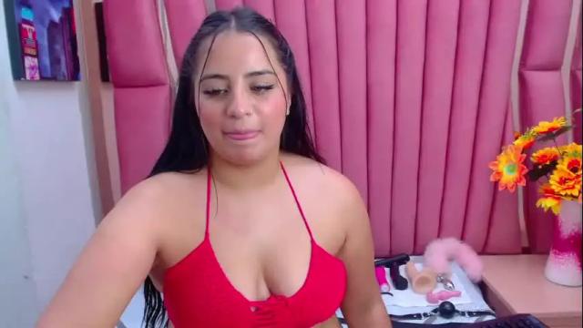 Image 3 of valerysexx_ Stream on Chaturbate on 1 month ago