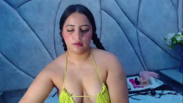 Image 4 of valerysexx_ Stream on Chaturbate on 1 month ago