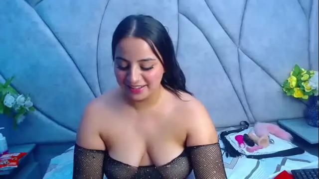Image 4 of valerysexx_ Stream on Chaturbate on 1 month ago