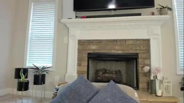 Image 2 of valerysquirt_19 Stream on Chaturbate on 1 month ago
