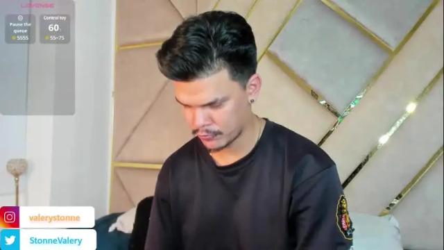 Image 10 of valerystonne_ Stream on Chaturbate on 1 month ago
