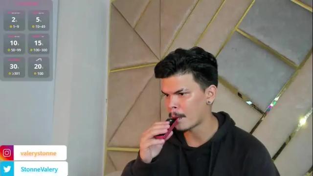 Image 3 of valerystonne_ Stream on Chaturbate on 1 month ago