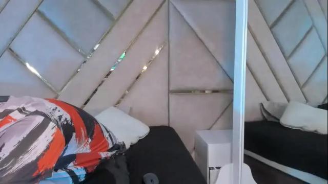 Image 7 of valerystonne_ Stream on Chaturbate on 1 month ago