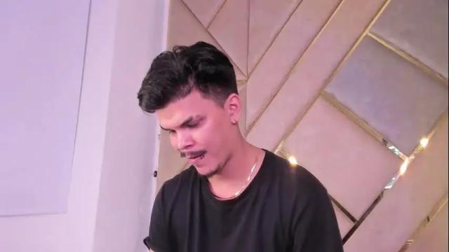 Image 3 of valerystonne_ Stream on Chaturbate on 27 days ago