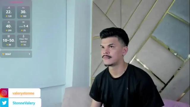 Image 7 of valerystonne_ Stream on Chaturbate on 7 days ago