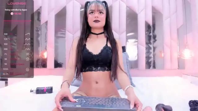 Image 2 of valerywatson_01 Stream on Chaturbate on 13 months ago