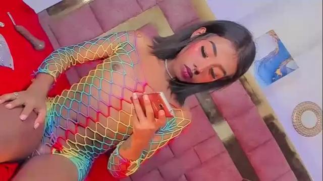 Image 7 of valeryxx777x Stream on Chaturbate on 19 months ago