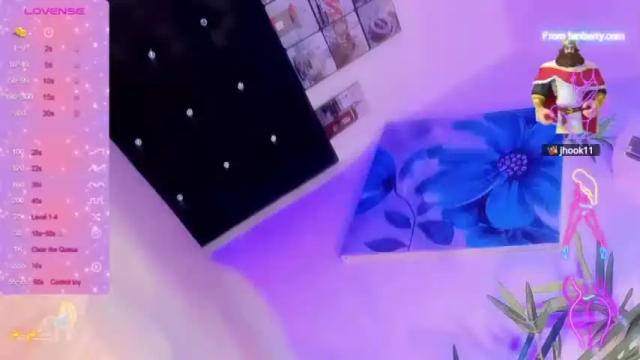 Image 2 of valeryxx777x Stream on Chaturbate on 17 months ago