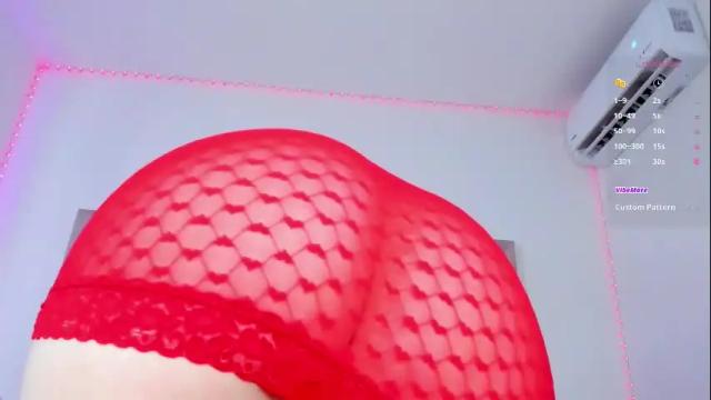 Image 7 of valeskarubio Stream on Chaturbate on 5 months ago