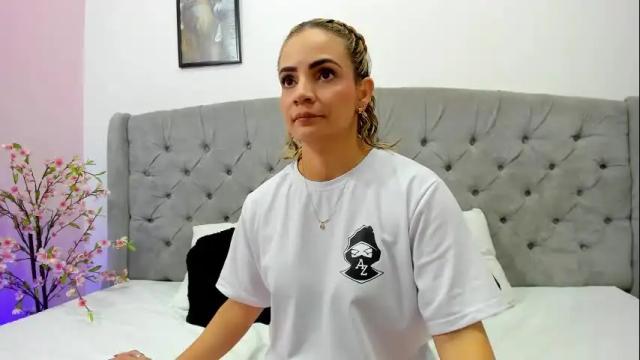 Thumbnail 1, valesskahall's Stream at Chaturbate, 1 month ago