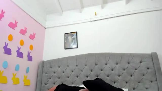 Image 7 of valesskahall Stream on Chaturbate on 22 days ago