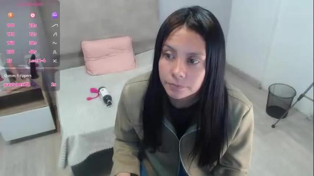 Image 8 of valevicious Stream on Chaturbate on 2 months ago