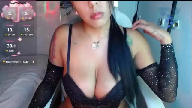 Image 4 of valewants Stream on Chaturbate on 2 months ago