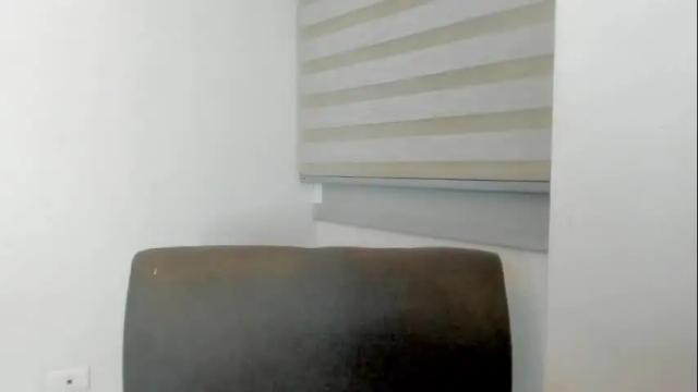 Image 3 of valezny69 Stream on Chaturbate on 28 days ago