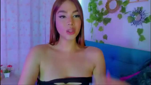 Image 11 of valezny69 Stream on Chaturbate on 27 days ago