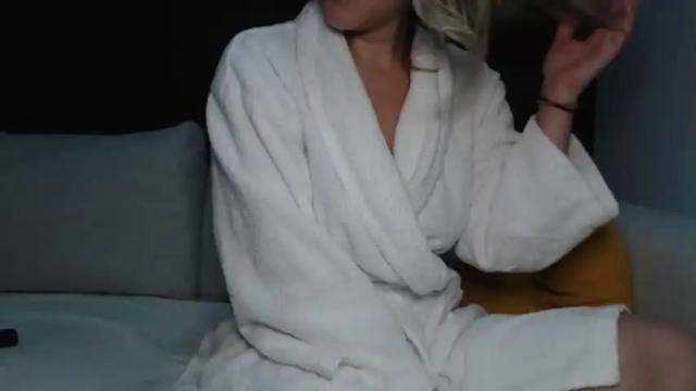 Thumbnail 1, valia's Stream at Chaturbate, 14 months ago