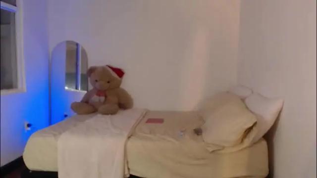 Image 3 of valientegirl_ Stream on Chaturbate on 1 month ago