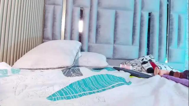Image 12 of valkiria_moore Stream on Chaturbate on 1 month ago