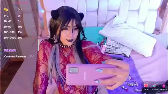 Image 6 of valkiria_moore Stream on Chaturbate on 1 month ago