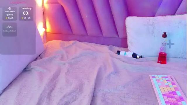Thumbnail 2, valkiria_moore's Stream at Chaturbate, 24 days ago