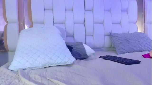 Thumbnail 1, valkiria_moore's Stream at Chaturbate, 1 month ago