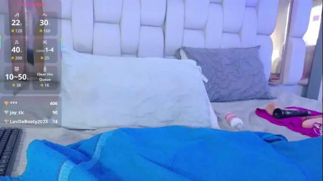 Thumbnail 1, valkiria_moore's Stream at Chaturbate, 1 month ago