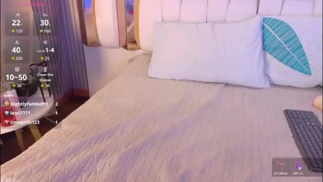 Image 7 of valkiria_moore Stream on Chaturbate on 12 days ago