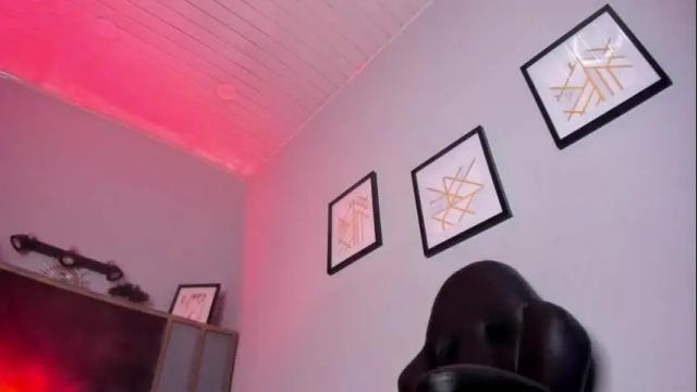 Image 12 of valkiria_ponce Stream on Chaturbate on 1 month ago