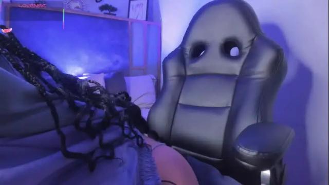 Image 3 of valkiria_ponce Stream on Chaturbate on 1 month ago