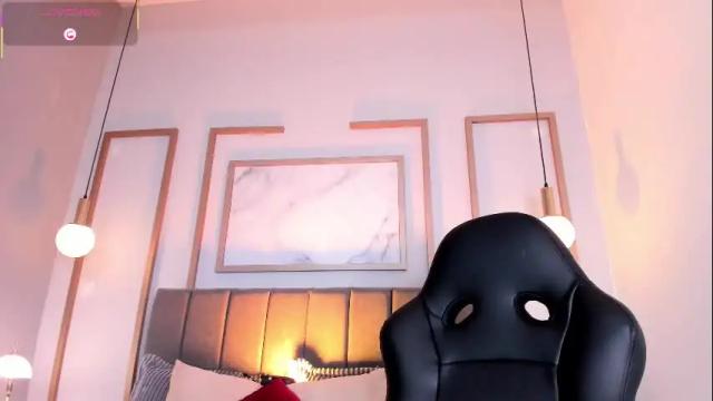 Image 12 of valkiria_ponce Stream on Chaturbate on 23 days ago