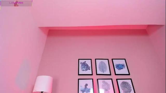 Image 10 of valkiria_ponce Stream on Chaturbate on 11 days ago