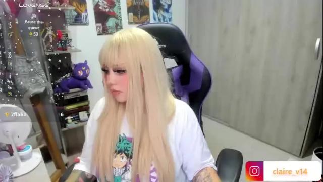 Image 4 of valkyrie_claire Stream on Chaturbate on 2 months ago