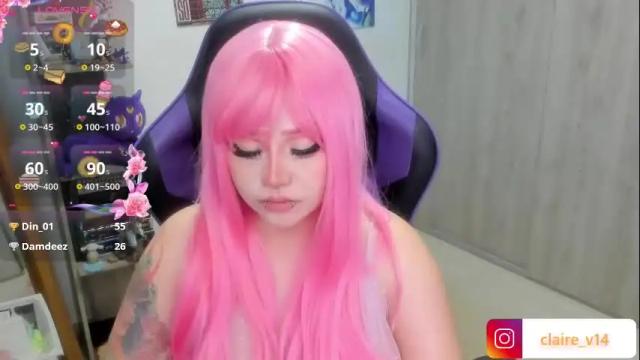 Image 12 of valkyrie_claire Stream on Chaturbate on 24 days ago
