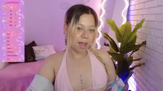 Thumbnail 2, vallamour_tay's Stream at Chaturbate, 14 months ago