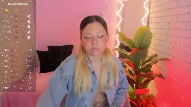 Image 6 of vallamour_tay Stream on Chaturbate on 13 months ago