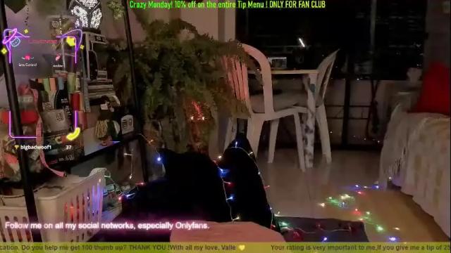 Image 6 of valle_grateful Stream on Chaturbate on 11 days ago