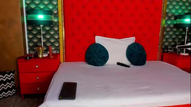 Image 12 of valleriejonnes Stream on Chaturbate on 1 month ago