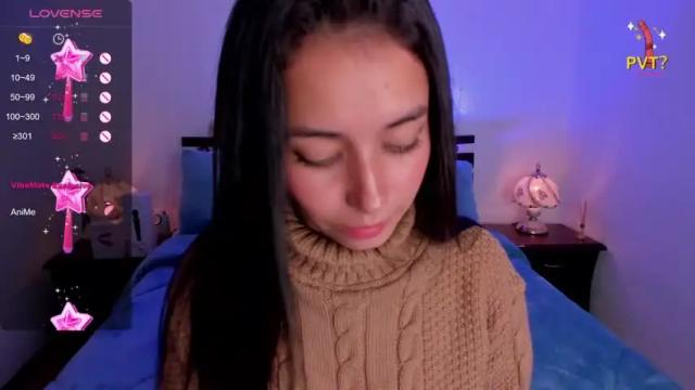 Image 10 of vallery_evanss Stream on Chaturbate on 18 months ago