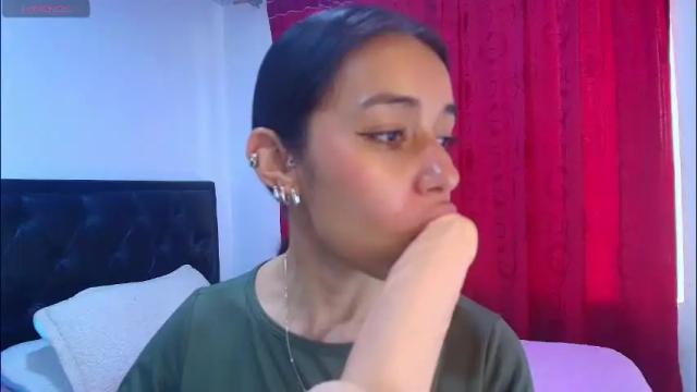 Thumbnail 1, vallery_evanss's Stream at Chaturbate, 1 month ago