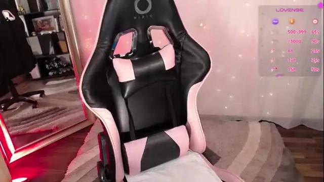 Image 12 of valleryc Stream on Chaturbate on 1 month ago
