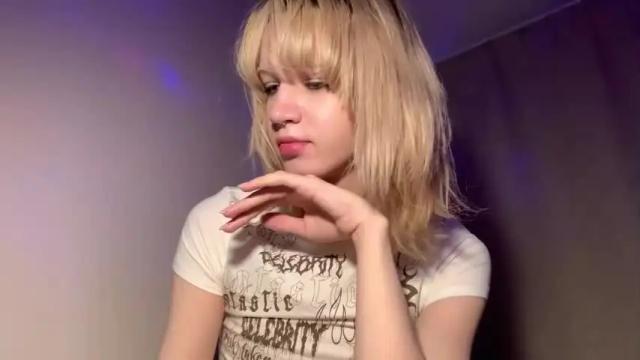Thumbnail 3, valleyofthed0lls's Stream at Chaturbate, 15 months ago