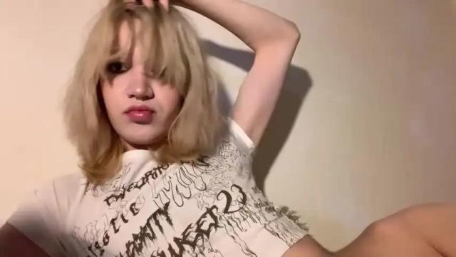 Thumbnail 1, valleyofthed0lls's Stream at Chaturbate, 15 months ago
